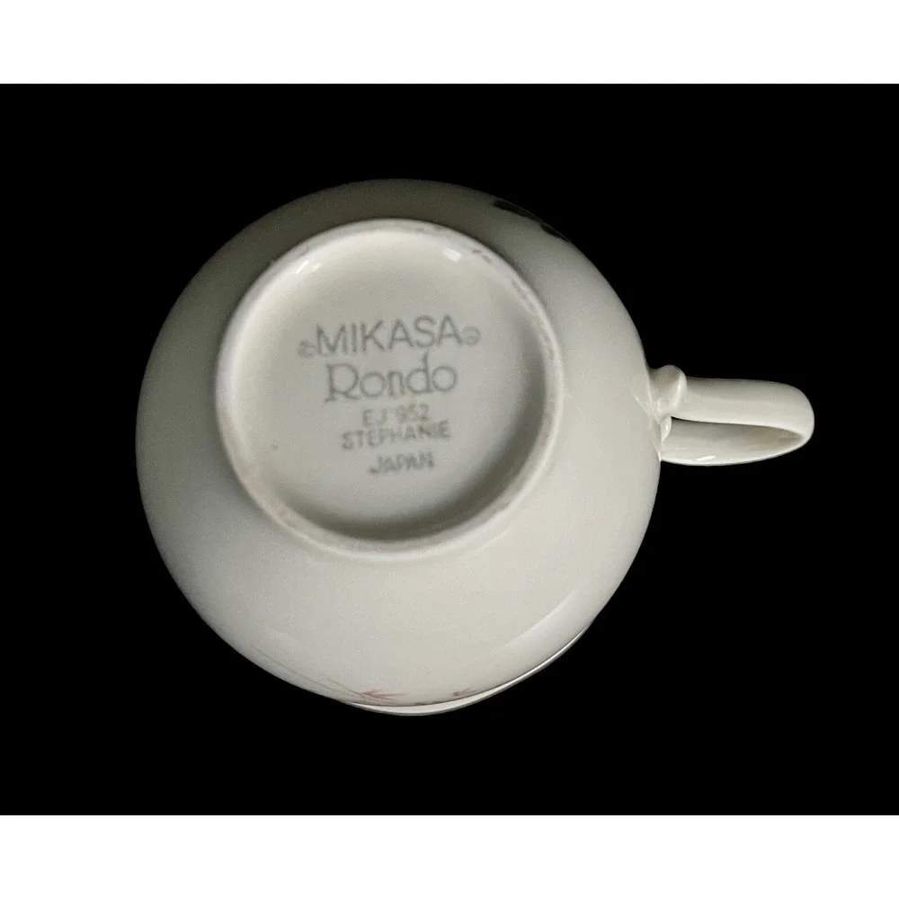 Set Of 6 Mikasa Rondo Stephanie Flat Cups EJ 952 Cream Colored with Wildflowers‎